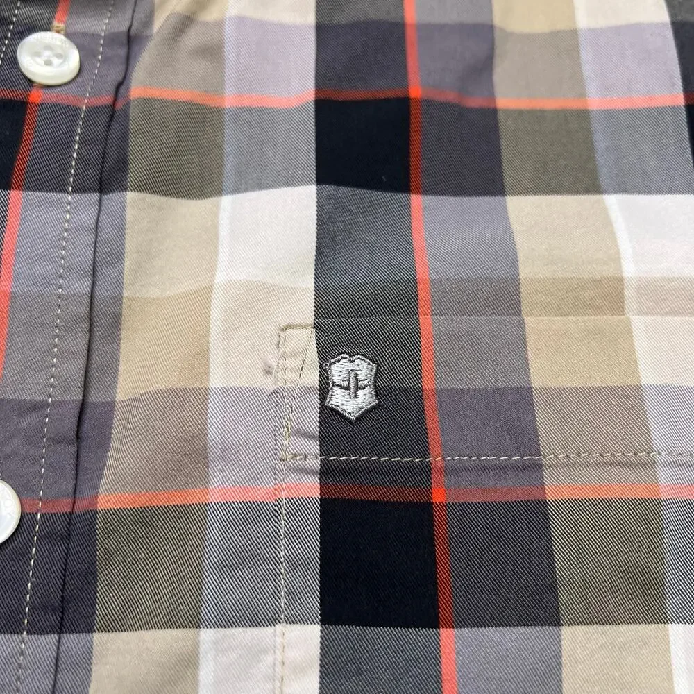 Victorinox Button Down Shirt Men’s Medium Slim Fit Plaid Gray Red Long Sleeve - Picture 9 of 10